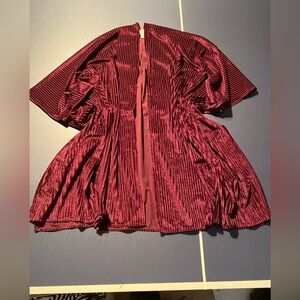 Elegant deep purple Pleated Wrap